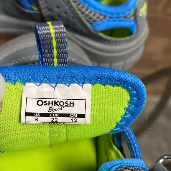 Oshkosh B’gosh Pumba2 Bumptoe Boys Sandal Size 6 - Picture 9 of 9